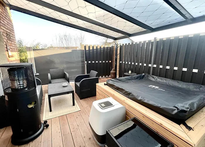 Secret Hx Villa